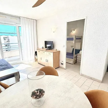 Antibes Les Pins 2 Pieces Terrasse Piscine Жюан-ле-Пен