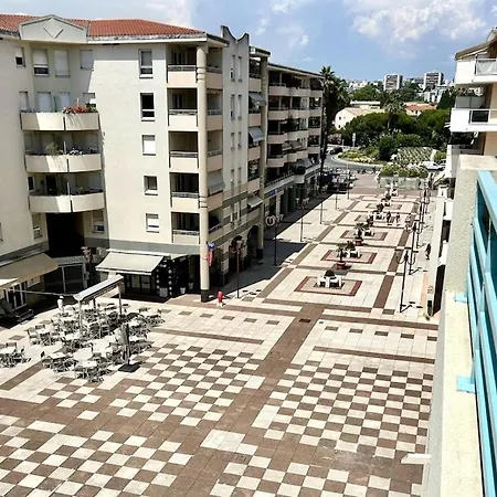 Appartamento Antibes Les Pins 2 Pièces Terrasse Piscine